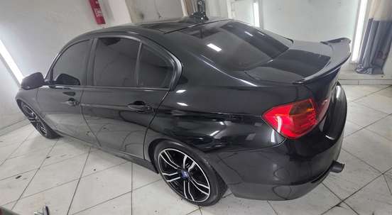BMW-320i-2.0 16V TURBO ACTIVE FLEX 4P AUTOMÁTICO BMW-320i-2014