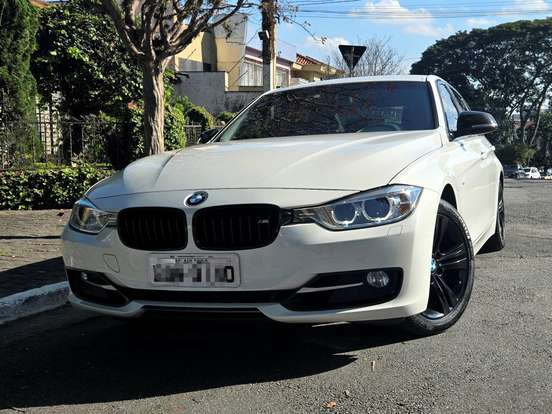BMW-320i-2.0 SPORT 16V TURBO GASOLINA 4P AUTOMÁTICO BMW-320i-2012