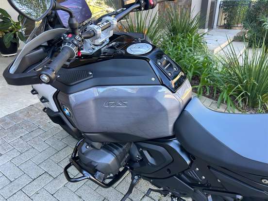 BMW-R 1300 GS ADVENTURE TRIPLE BLACK BMW-R 1300 GS ADVENTURE TRIPLE BLACK-2026