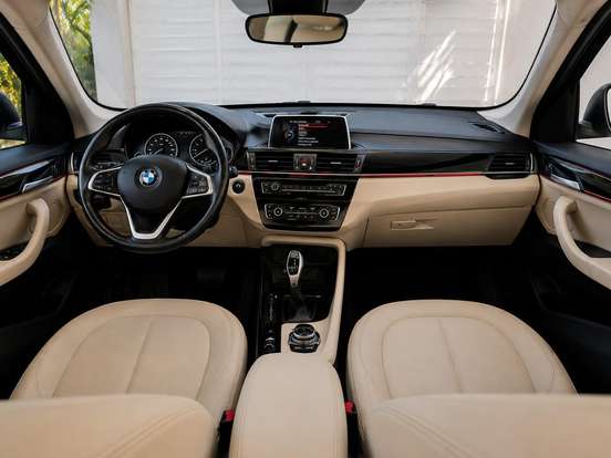 BMW-X1-2.0 16V TURBO ACTIVEFLEX SDRIVE20I X-LINE 4P AUTOMÁTICO BMW-X1-2017