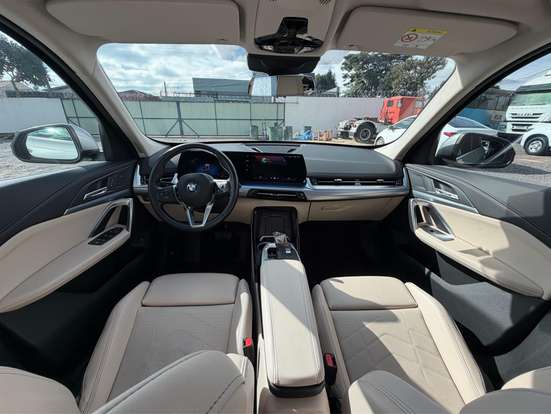 BMW-X1-2024