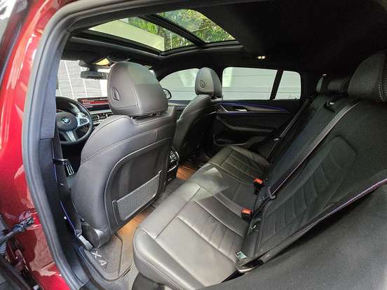 BMW-X4-2021