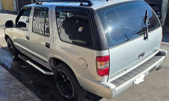 CHEVROLET-BLAZER-2000