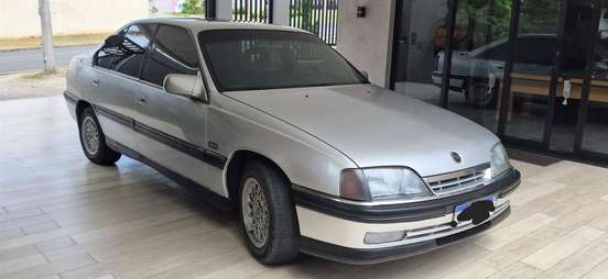 CHEVROLET-OMEGA-1993