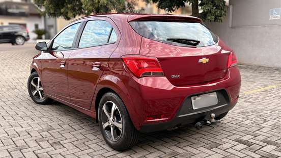 CHEVROLET-ONIX-2018