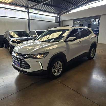 CHEVROLET-TRACKER-2022
