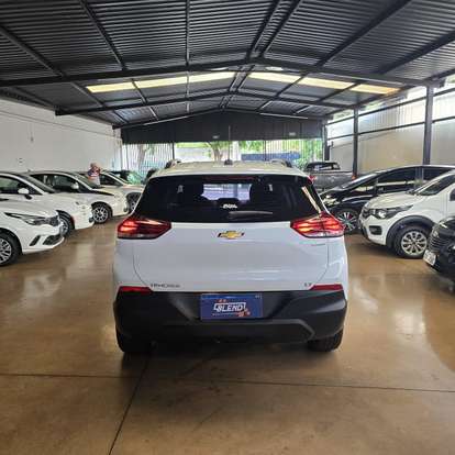 CHEVROLET-TRACKER-2022