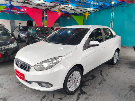 FIAT GRAND SIENA 1.6 16V FLEX 4P MANUAL