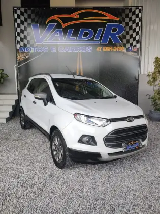 FORD ECOSPORT 1.6 FREESTYLE 16V FLEX 4P MANUAL FORD ECOSPORT 1.6 FREESTYLE 16V FLEX 4P MANUAL