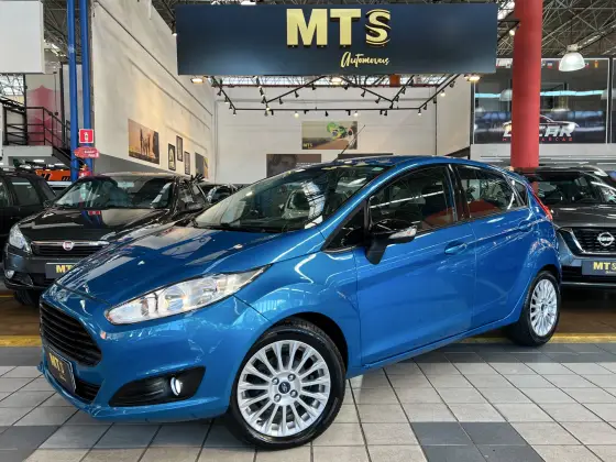 FORD FIESTA 1.6 SE HATCH 16V FLEX 4P POWERSHIFT