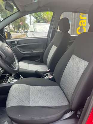 FORD-FIESTA-2013