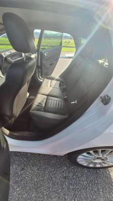 FORD-FIESTA-2014