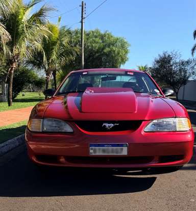 FORD-MUSTANG-1995