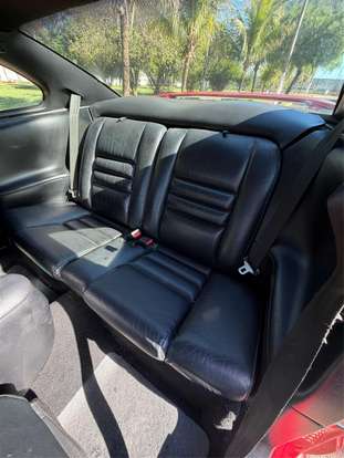 FORD-MUSTANG-1995