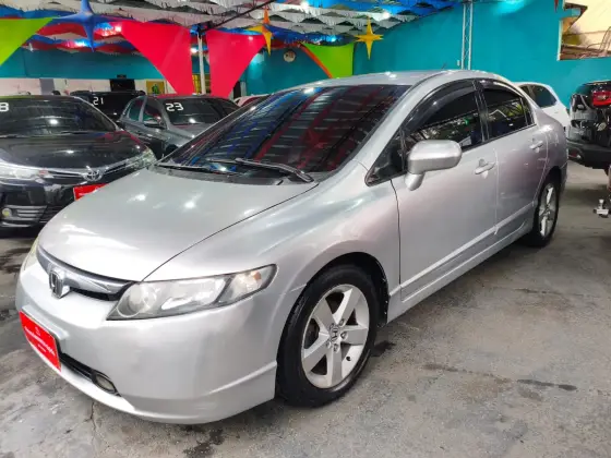 HONDA CIVIC 1.8 LXS 16V FLEX 4P MANUAL