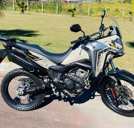 HONDA-XRE 300 SAHARA ADVENTURE-2024
