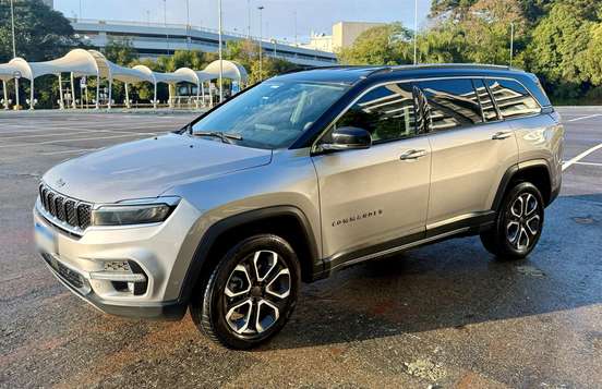 JEEP-COMMANDER-2023