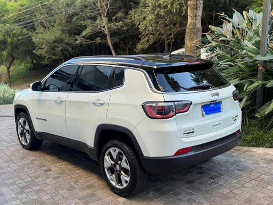 JEEP-COMPASS-2.0 16V DIESEL LIMITED 4X4 AUTOMÁTICO JEEP-COMPASS-2018