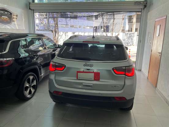 JEEP-COMPASS-2.0 16V FLEX LONGITUDE AUTOMÁTICO JEEP-COMPASS-2018