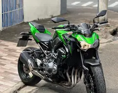 KAWASAKI Z900 KAWASAKI Z900