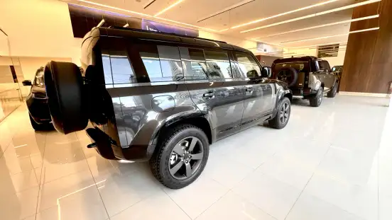 LAND ROVER-DEFENDER-2026