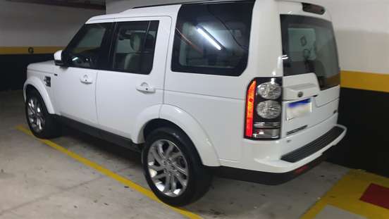 LAND ROVER-DISCOVERY 4-3.0 HSE 4X4 V6 24V BI-TURBO DIESEL 4P AUTOMÁTICO LAND ROVER-DISCOVERY 4-2014