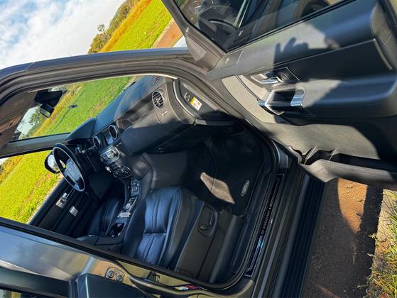 LAND ROVER DISCOVERY 4 3.0 SE 4X4 V6 24V BI-TURBO DIESEL 4P AUTOMÁTICO