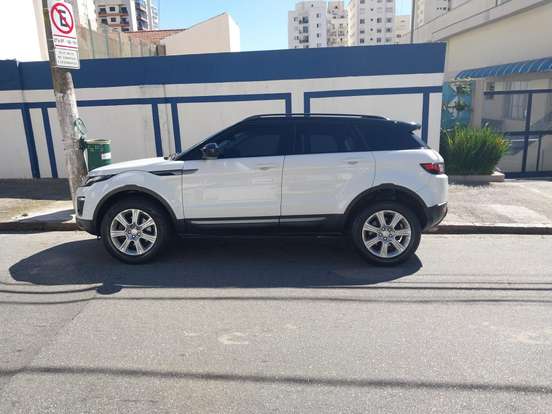 LAND ROVER-RANGE ROVER EVOQUE-2.0 SE 4WD 16V GASOLINA 4P AUTOMÁTICO LAND ROVER-RANGE ROVER EVOQUE-2017