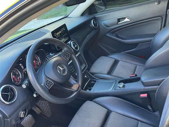 MERCEDES-BENZ-CLA 180-1.6 CGI GASOLINA 7G-DCT MERCEDES-BENZ-CLA 180-2018
