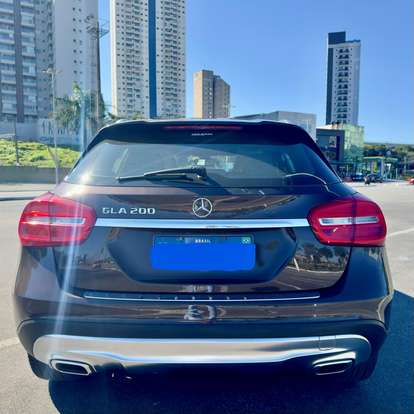 MERCEDES-BENZ-GLA 200-1.6 CGI VISION 16V TURBO FLEX 4P AUTOMÁTICO MERCEDES-BENZ-GLA 200-2015