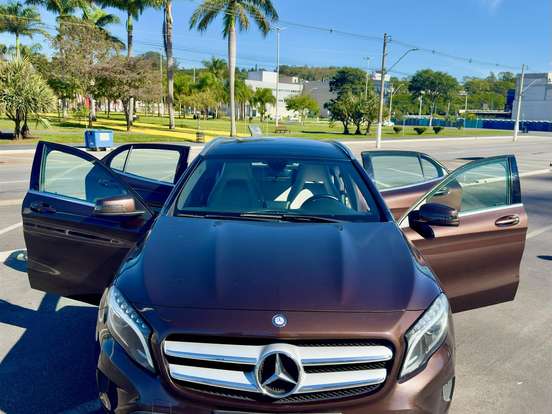 MERCEDES-BENZ-GLA 200-1.6 CGI VISION 16V TURBO FLEX 4P AUTOMÁTICO MERCEDES-BENZ-GLA 200-2015