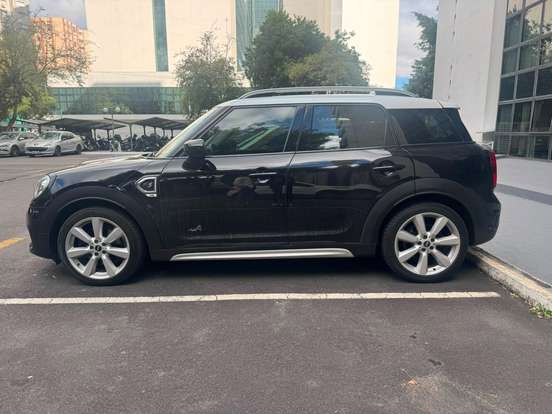 MINI-COUNTRYMAN-2019