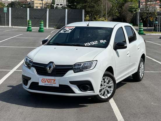 RENAULT-LOGAN-2024