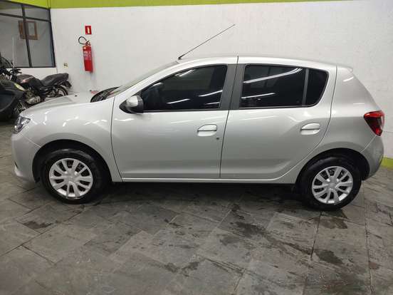 RENAULT-SANDERO-1.0 AUTHENTIQUE 16V FLEX 4P MANUAL RENAULT-SANDERO-2014