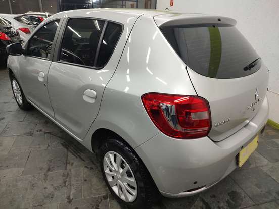 RENAULT-SANDERO-1.0 AUTHENTIQUE 16V FLEX 4P MANUAL RENAULT-SANDERO-2014