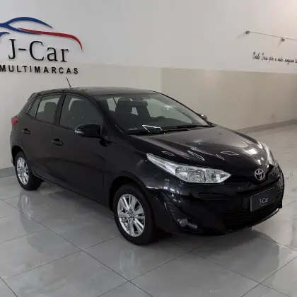 TOYOTA YARIS 1.3 16V FLEX XL PLUS TECH MULTIDRIVE TOYOTA YARIS 1.3 16V FLEX XL PLUS TECH MULTIDRIVE