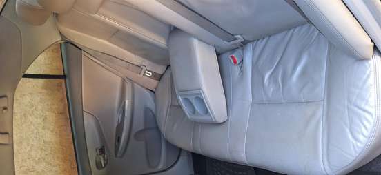 TOYOTA-COROLLA-2010
