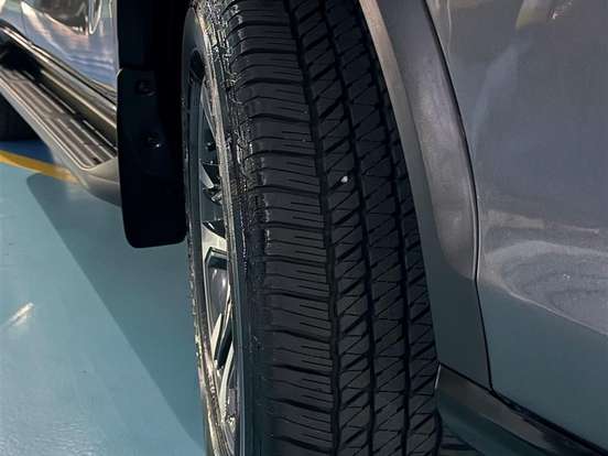 TOYOTA-HILUX SW4-2.7 SR 7 LUGARES 4X2 16V FLEX 4P AUTOMÁTICO TOYOTA-HILUX SW4-2017