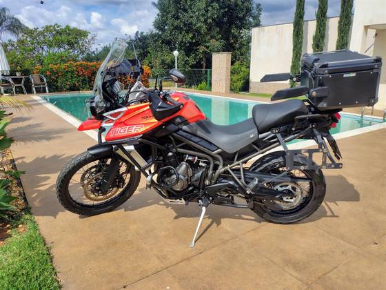 TRIUMPH TIGER 800 XCX 