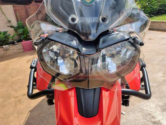 TRIUMPH-TIGER 800 XCX-2019