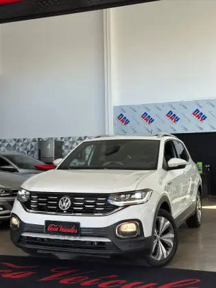 VOLKSWAGEN T-CROSS 1.4 250 TSI TOTAL FLEX HIGHLINE AUTOMÁTICO VOLKSWAGEN T-CROSS 1.4 250 TSI TOTAL FLEX HIGHLINE AUTOMÁTICO
