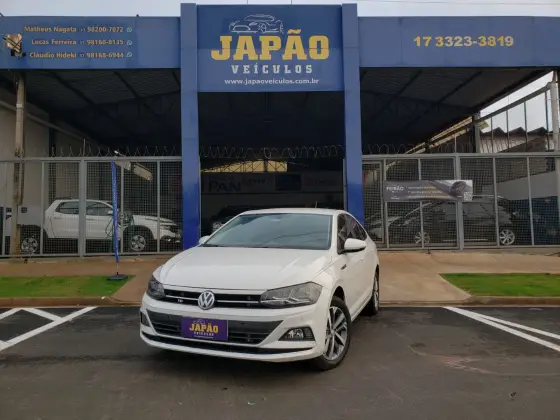 VOLKSWAGEN VIRTUS 1.0 200 TSI HIGHLINE AUTOMÁTICO