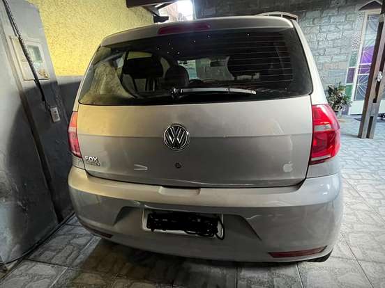 VOLKSWAGEN-FOX-1.0 MI 8V FLEX 4P MANUAL VOLKSWAGEN-FOX-2012