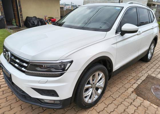 VOLKSWAGEN TIGUAN 1.4 250 TSI TOTAL FLEX ALLSPACE COMFORTLINE TIPTRONIC