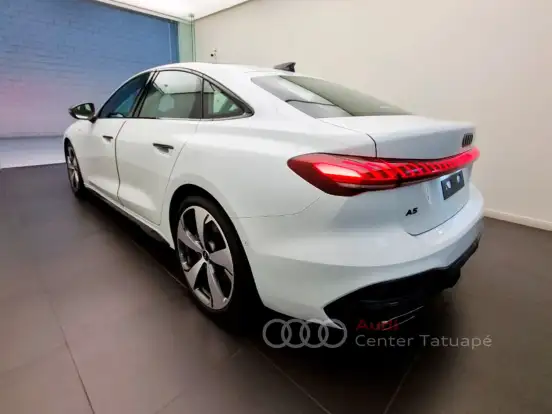 AUDI-A5-2.0 TFSI GASOLINA S LINE QUATTRO S TRONIC AUDI-A5-2026