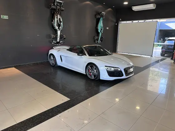 AUDI R8 5.2 FSI QUATTRO SPYDER V10 40V GASOLINA 2P S TRONIC