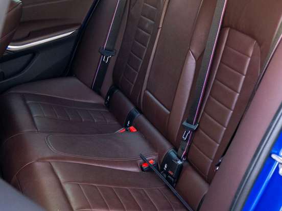 BMW-320i-2.0 16V TURBO FLEX M SPORT AUTOMÁTICO BMW-320i-2022