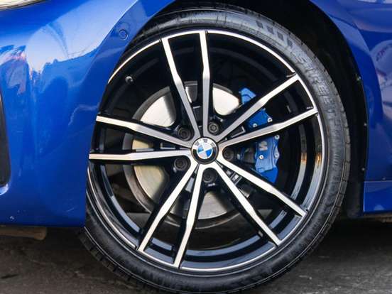 BMW-320i-2.0 16V TURBO FLEX M SPORT AUTOMÁTICO BMW-320i-2022