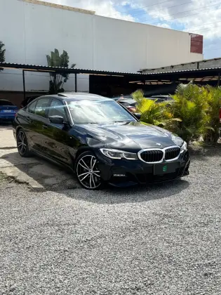 BMW 330e 2.0 16V TURBO HÍBRIDO M SPORT AUTOMÁTICO
