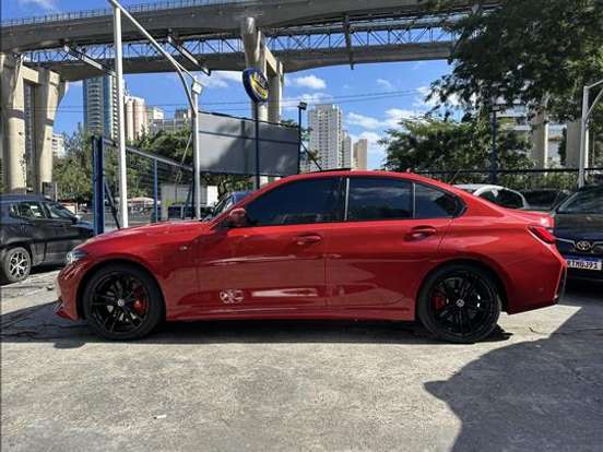 BMW-330e-2.0 16V TURBO HÍBRIDO M SPORT AUTOMÁTICO BMW-330e-2024